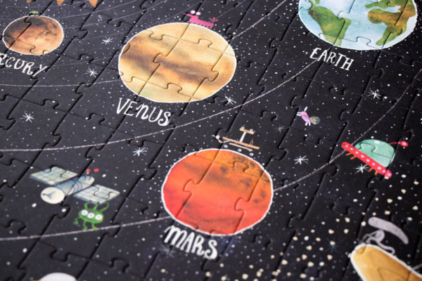 Puzzle : discover the planets (200 pces)
