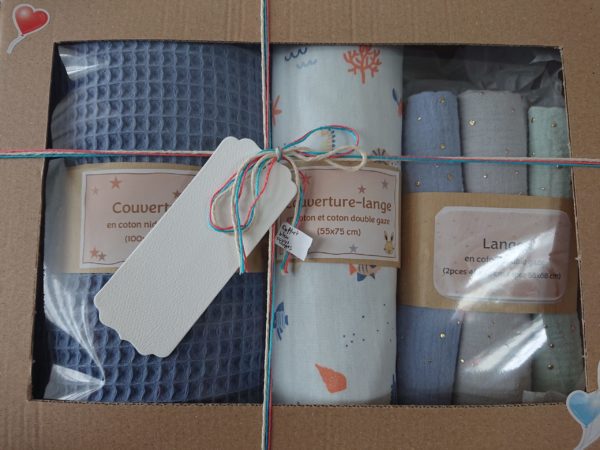 Coffret pour bébé : couvertures & langes